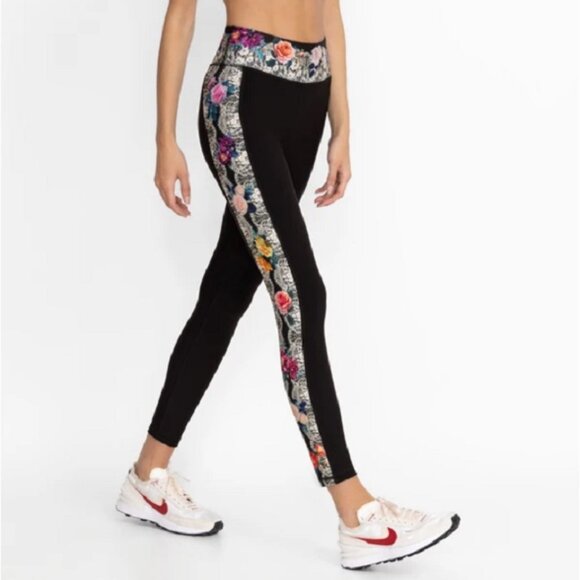 Johnny Was Rose Lace Bee Active Legging w/ Pockets - A4223B6